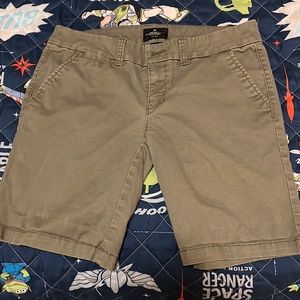 American Eagle Outfitters Bermuda Shorts in Olive